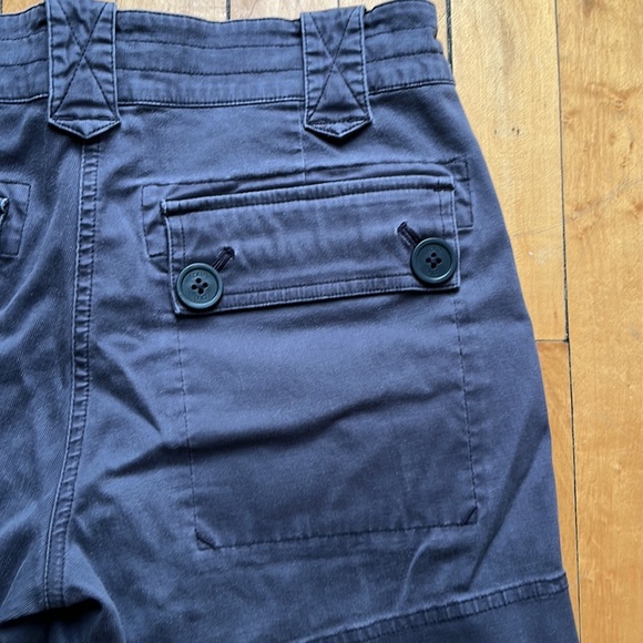 Lolë dark gray utility shorts - Picture 7 of 9